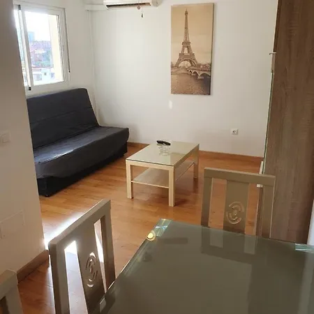 Apartmán 2h, Aire Acondic, 50m2, 1 Dormitorio, 4 Huespedes, Wifi Gratis La Línea de la Concepción