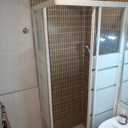 2h, Aire Acondic, 50m2, 1 Dormitorio, 4 Huespedes, Wifi Gratis Apartment
