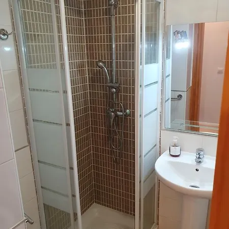 2h, Aire Acondic, 50m2, 1 Dormitorio, 4 Huespedes, Wifi Gratis Apartment La Linea de la Concepcion
